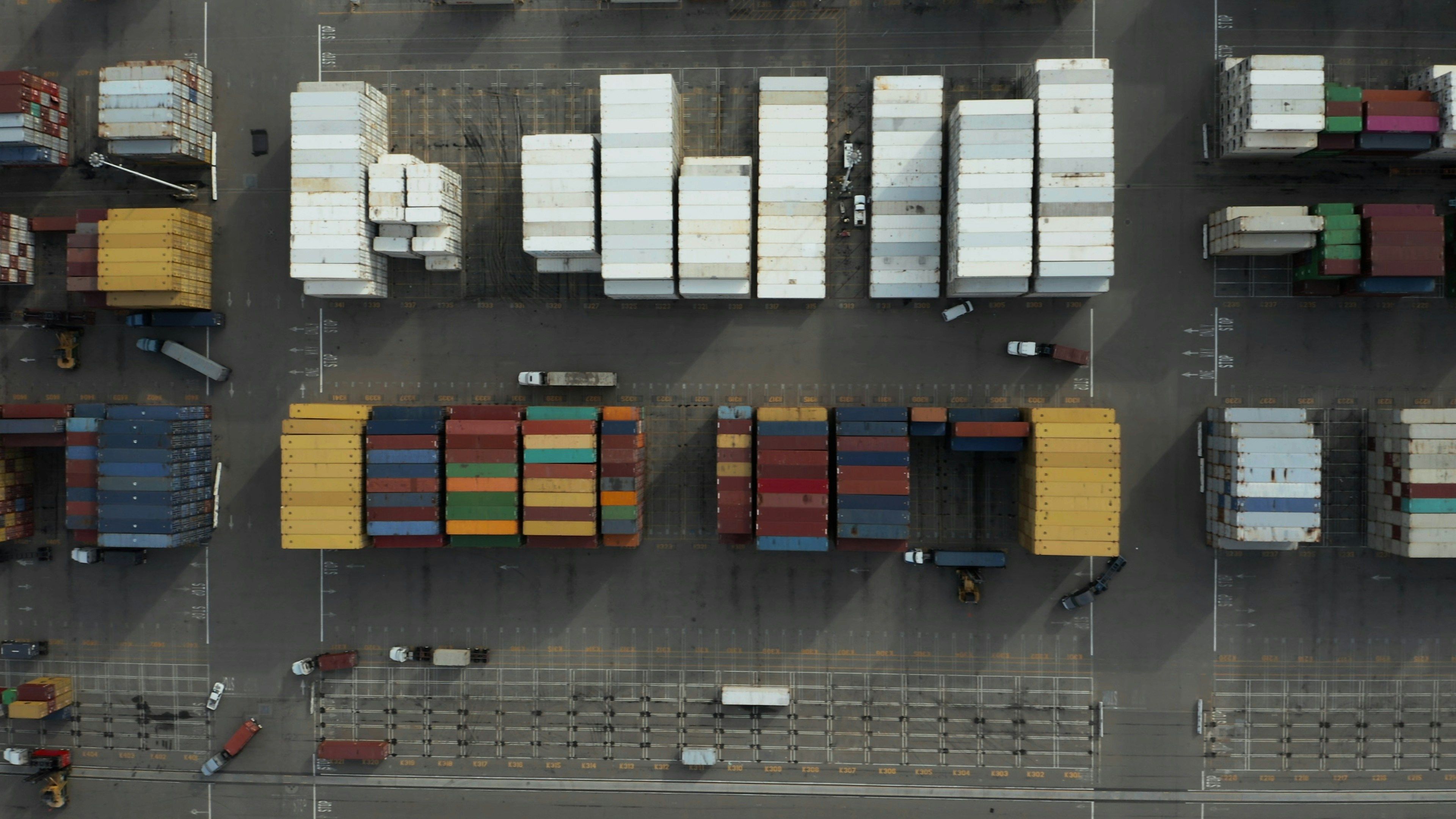 What Is Shipment Tracking Software? | Business Guide